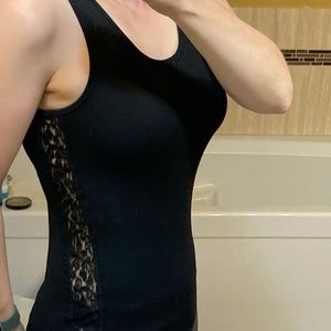 🌸5/$20 Lace side tank top